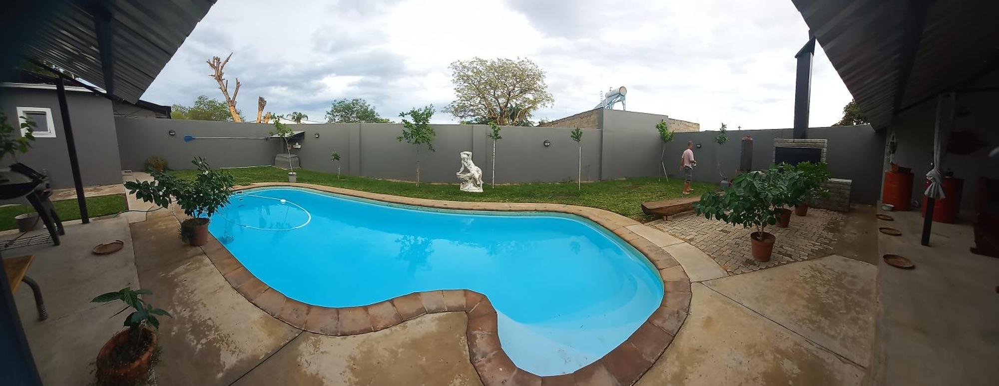 Urban Farm Haus Guesthouse Rundu Exterior foto
